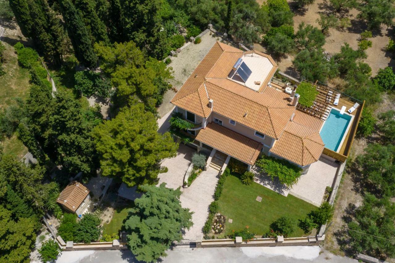 Ethereal Villa Mouzákion Zewnętrze zdjęcie