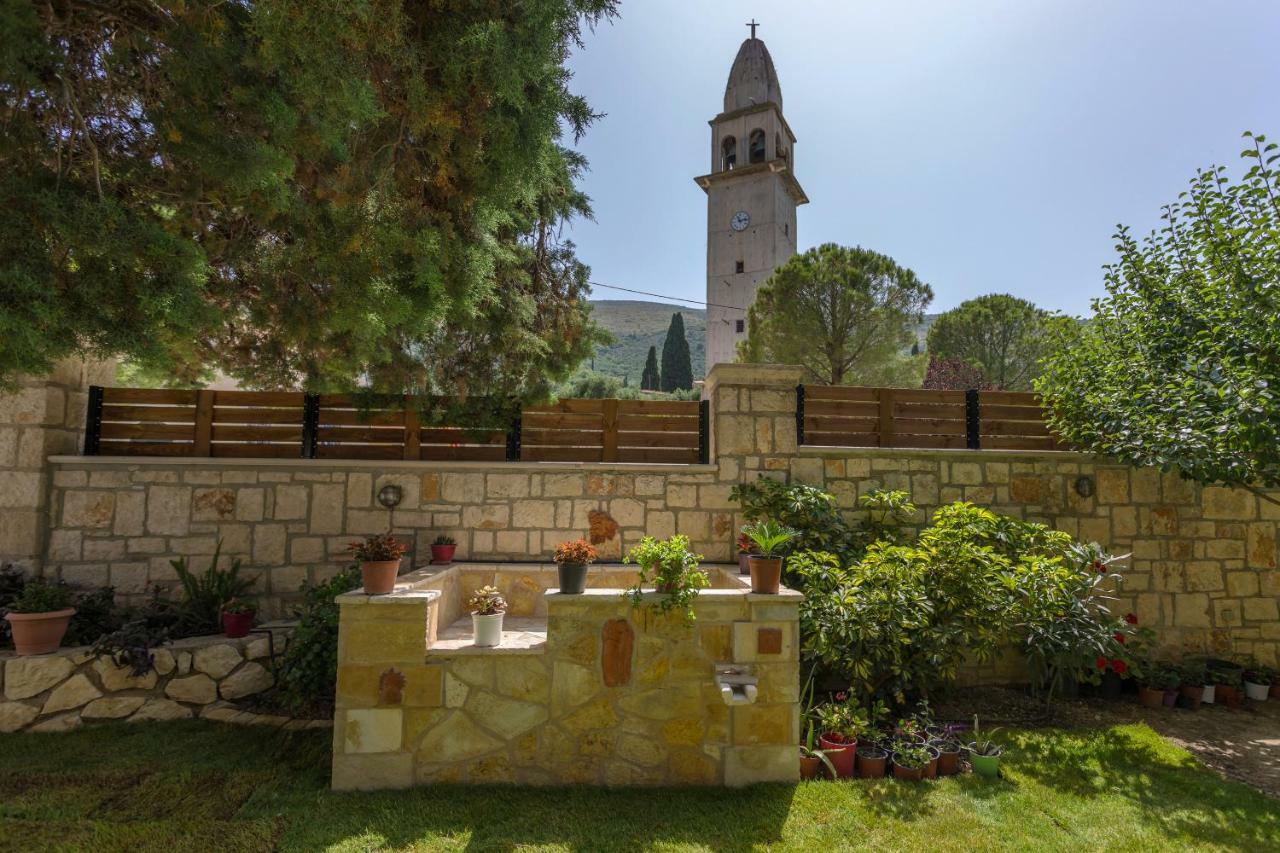 Ethereal Villa Mouzákion Zewnętrze zdjęcie